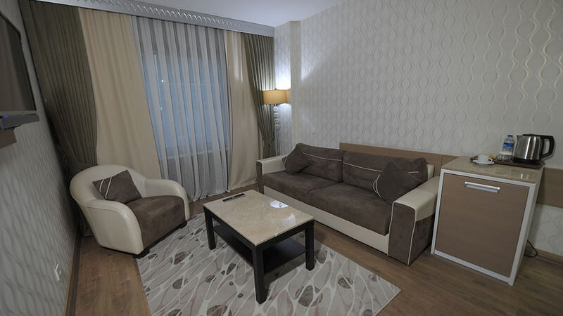 NADİR BUSİNESS HOTEL